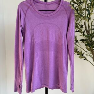 • [Lululemon] Long Sleeve •